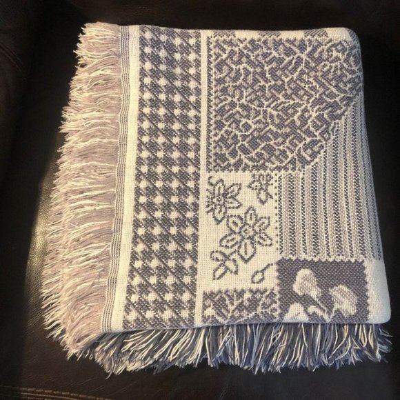 Crown Crafts Other - 'Patch' Blanket Throw Crown Cotton Knit Purple Flowers w/ Fringe